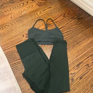 Lululemon Dark Green align leggings 25 inch  & and flow y bra